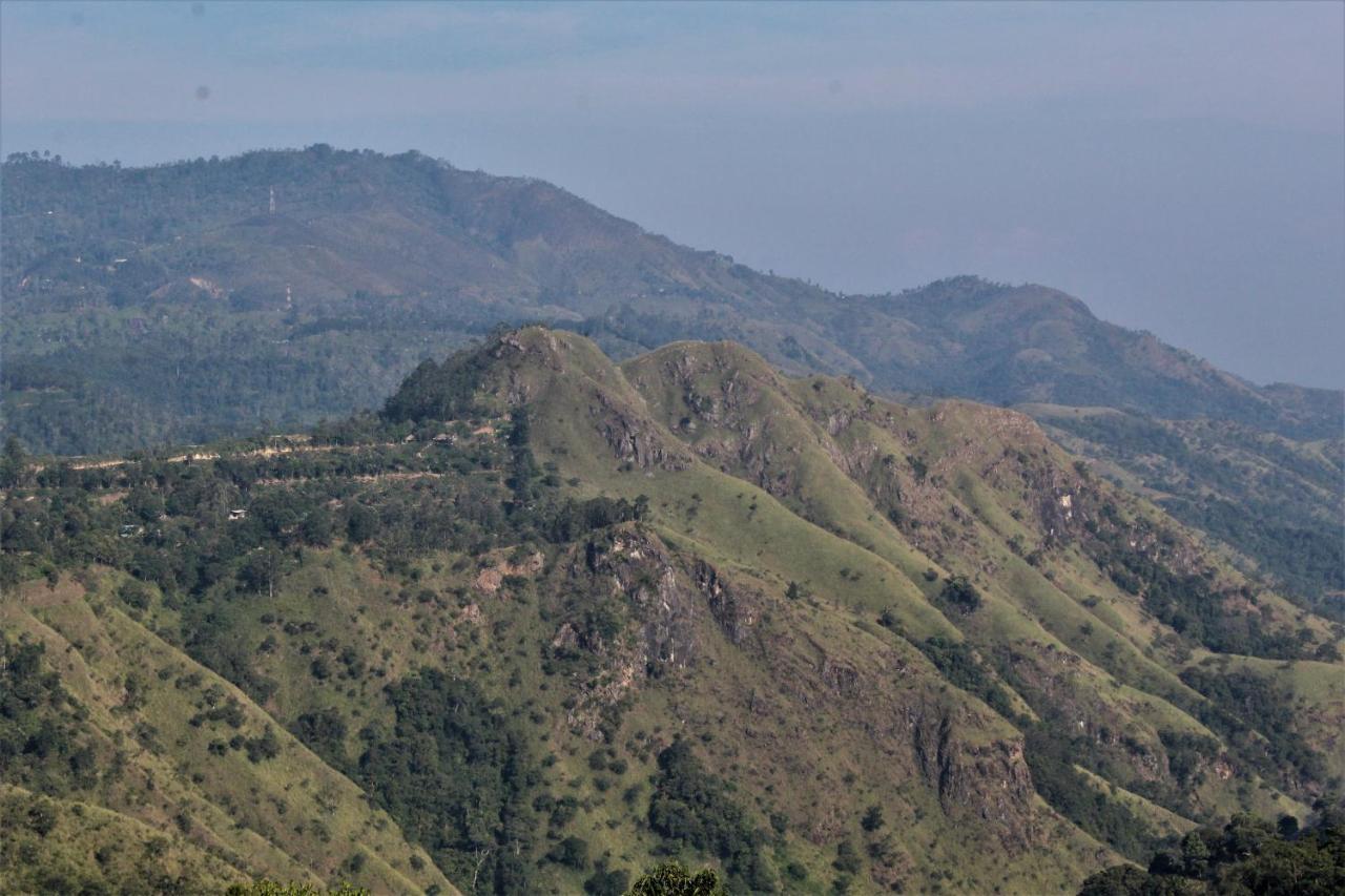 Amado Homestay Ella Esterno foto